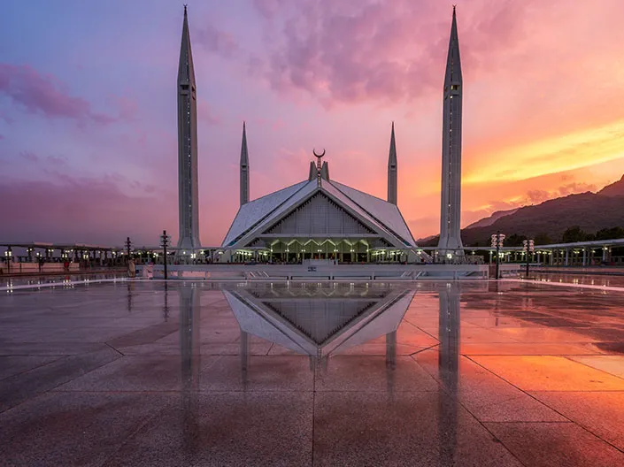 Umrah Travel Agency in Islamabad