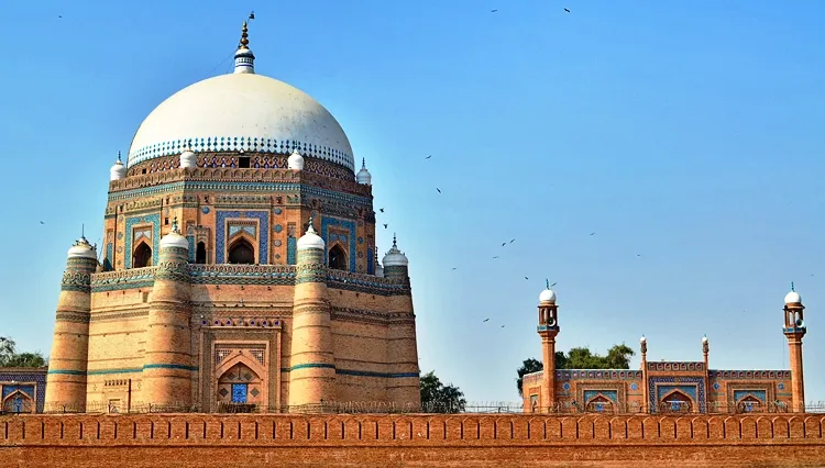 Umrah Travel Agency in Faisalabad